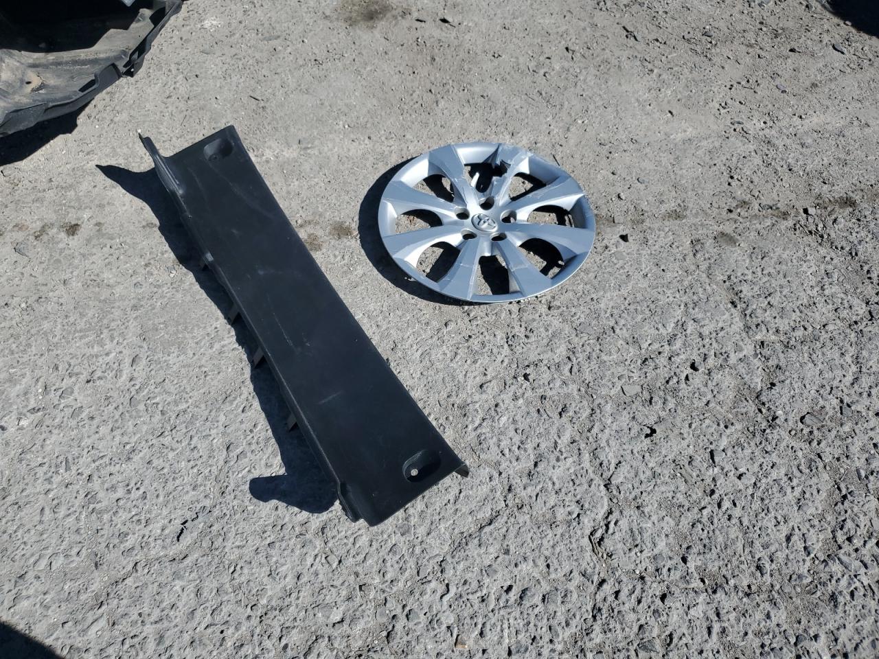 2022 Toyota Corolla Le VIN: 5YFEPMAE0NP338711 Lot: 85374005