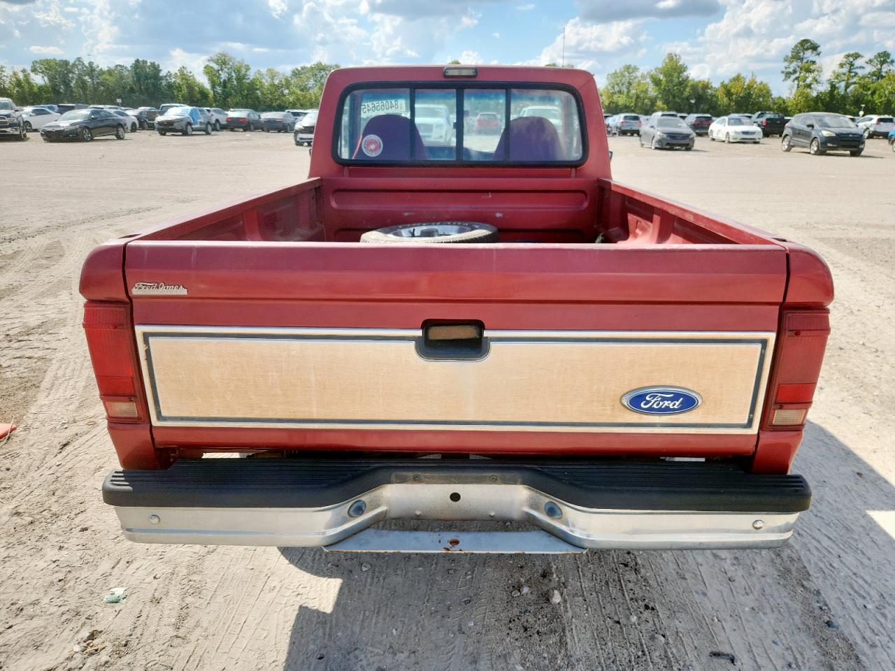 1992 Ford Ranger VIN: 1FTCR10A3NUC18838 Lot: 84065645