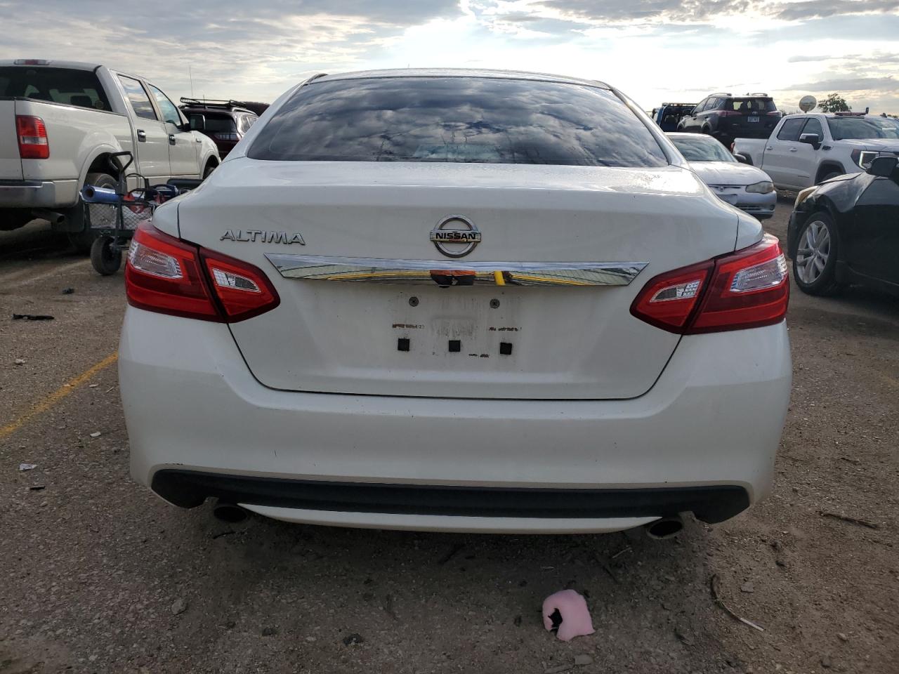 2017 Nissan Altima 2.5 VIN: 1N4AL3AP1HN350606 Lot: 85352025