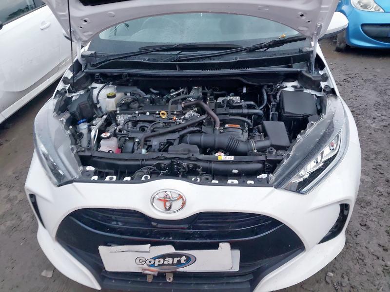 2024 TOYOTA YARIS 1.5 HYBRID DESIGN 5DR CVT