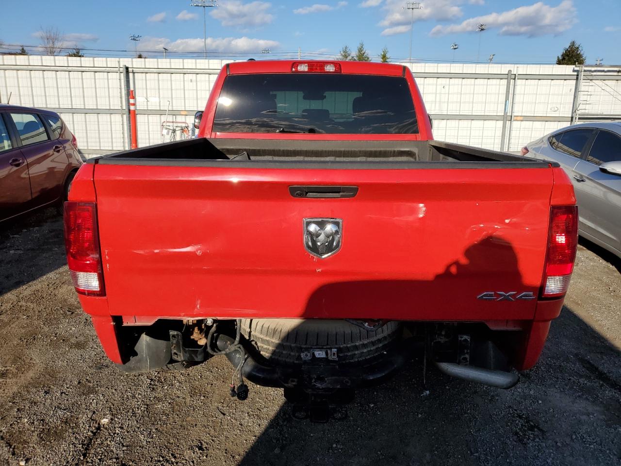 2019 Ram 1500 Classic Tradesman VIN: 1C6RR7FG9KS735844 Lot: 90955045