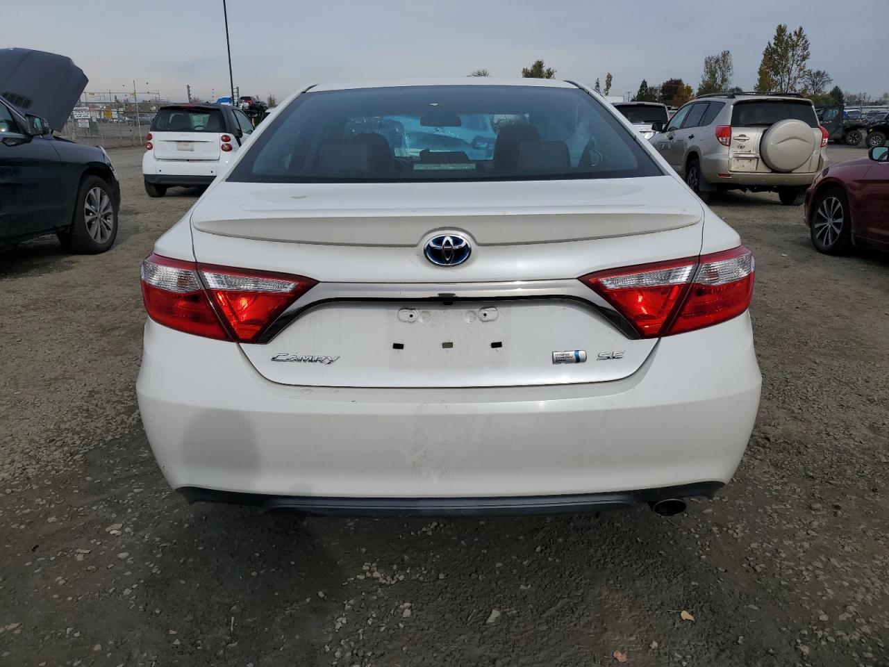2016 Toyota Camry Hybrid VIN: 4T1BD1FK0GU186651 Lot: 90135255