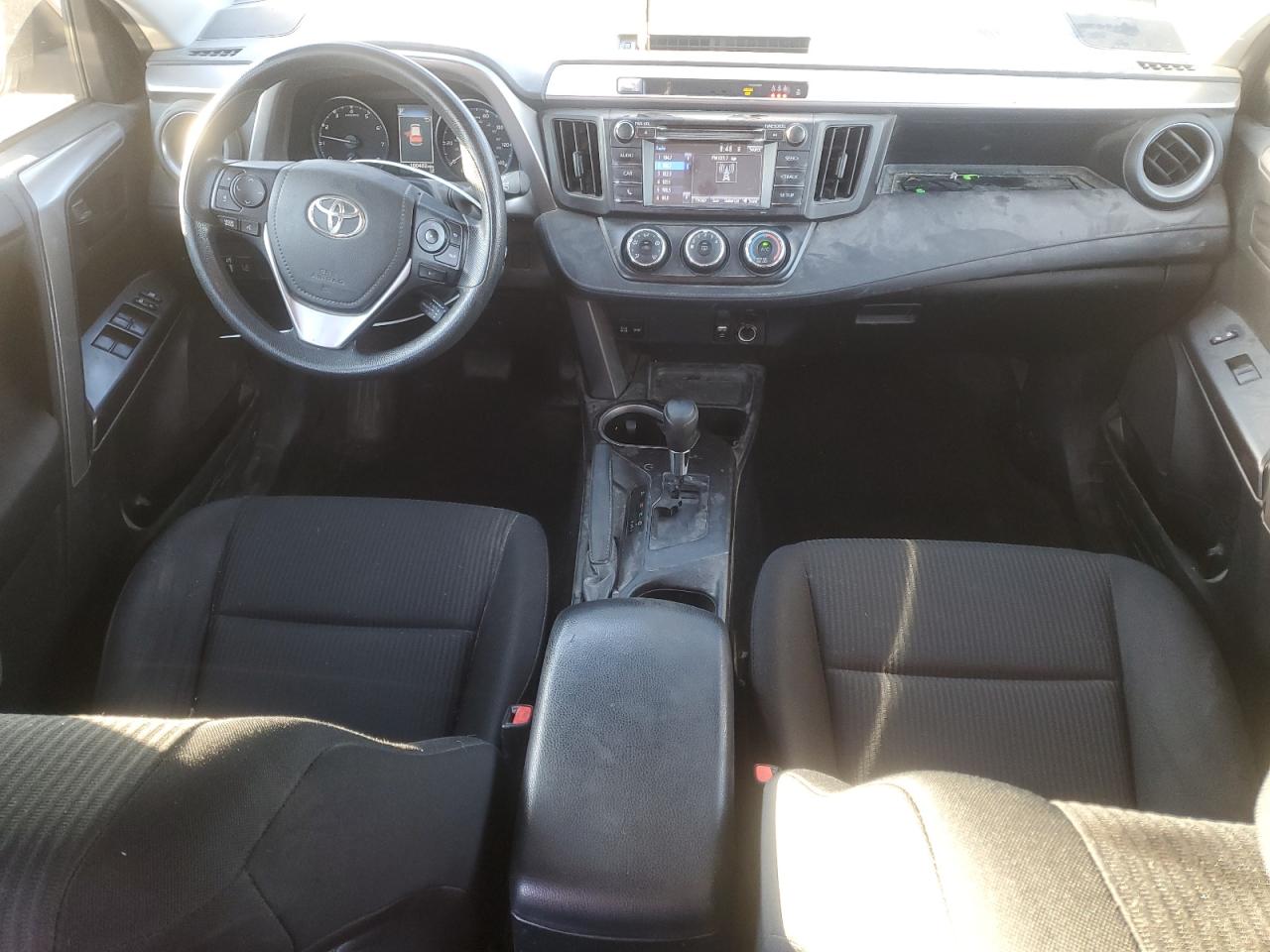 2017 Toyota Rav4 Le VIN: JTMZFREV9HJ143808 Lot: 85837835