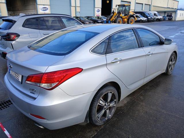 2012 HYUNDAI I40