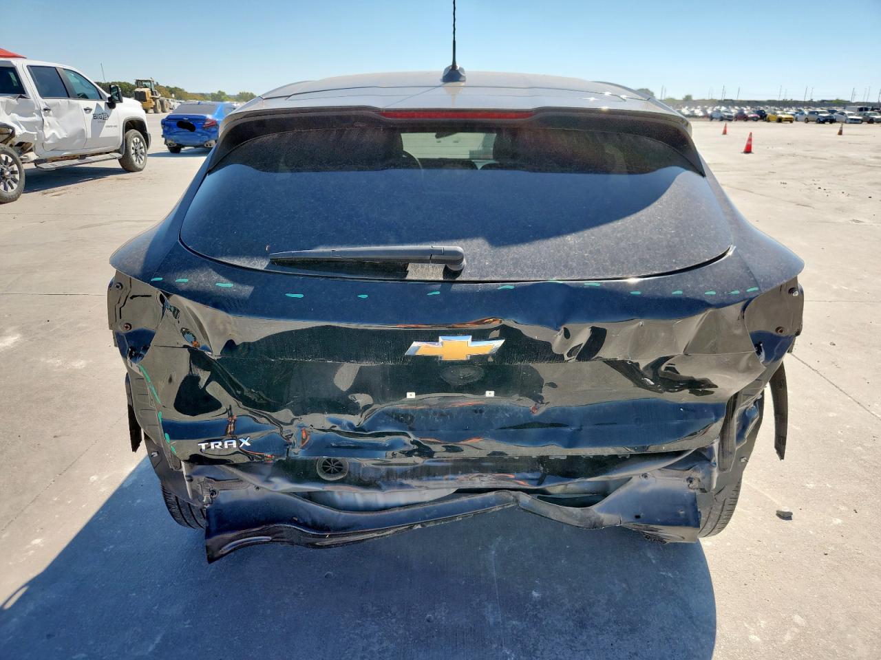 2025 Chevrolet Trax Ls VIN: KL77LFEPXSC002772 Lot: 86243465