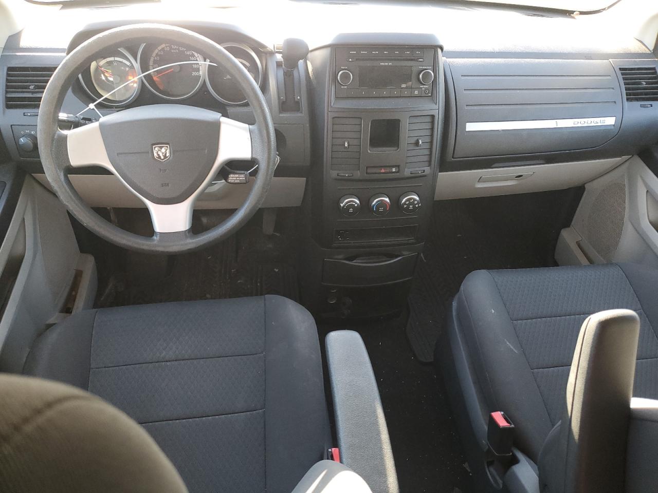 2010 Dodge Grand Caravan Se VIN: 2D4RN4DE6AR485518 Lot: 84798125