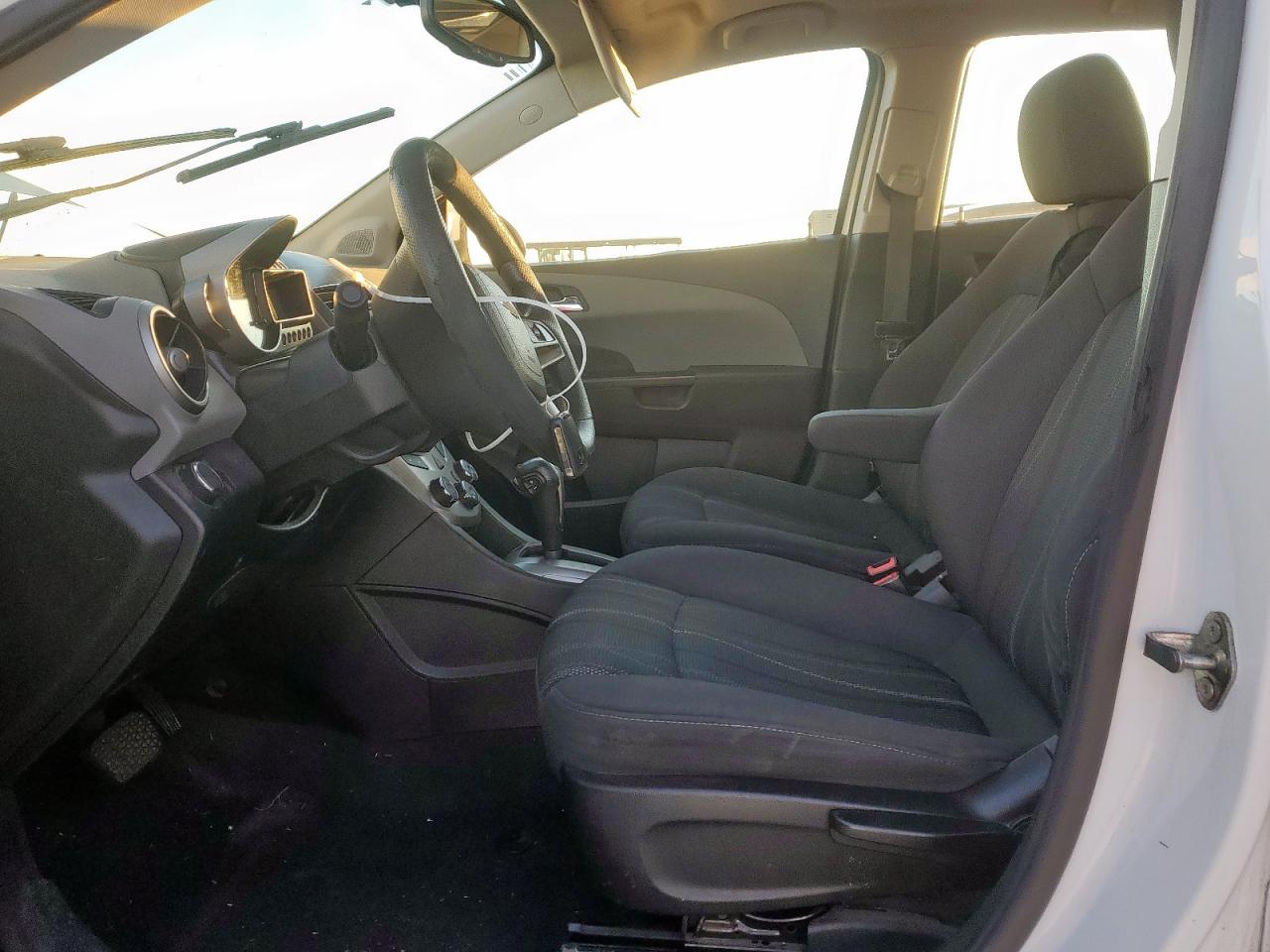 2015 Chevrolet Sonic Lt VIN: 1G1JC6SH9F4165914 Lot: 90253445