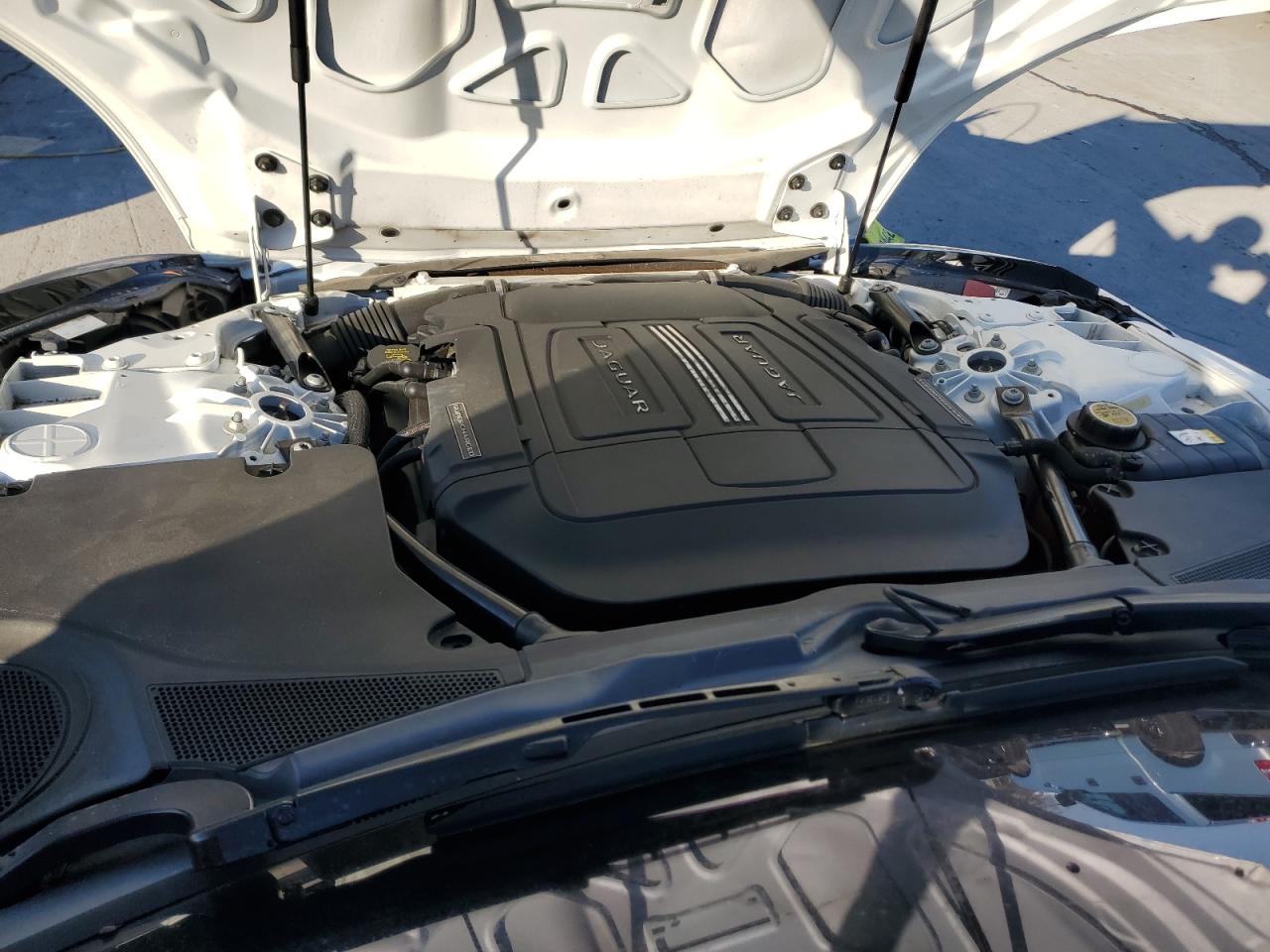 2017 Jaguar F-Type VIN: SAJWA6AT3H8K43691 Lot: 90925885