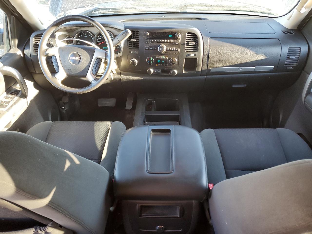 2008 GMC Sierra K1500 VIN: 2GTEK13M381302015 Lot: 82699885