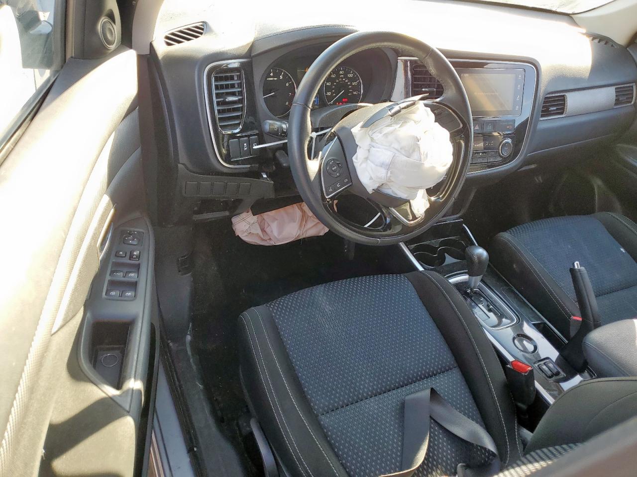 2017 Mitsubishi Outlander Se VIN: JA4AD3A34HZ068290 Lot: 90905065