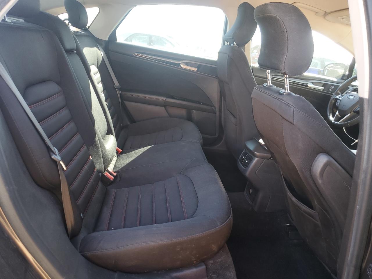 2015 Ford Fusion Se VIN: 3FA6P0HD3FR225993 Lot: 84999295