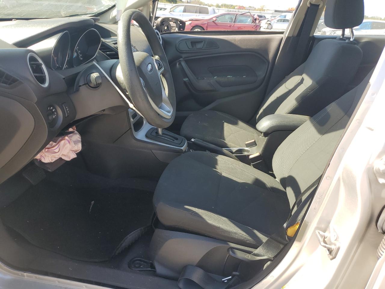 2019 Ford Fiesta Se VIN: 3FADP4BJ8KM153323 Lot: 85596585