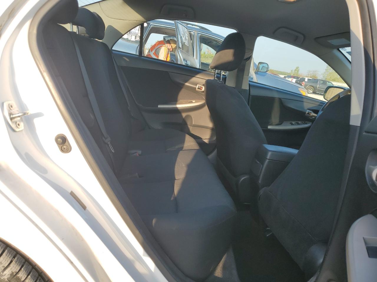 2010 Toyota Corolla Base VIN: 1NXBU4EE9AZ385556 Lot: 82194245