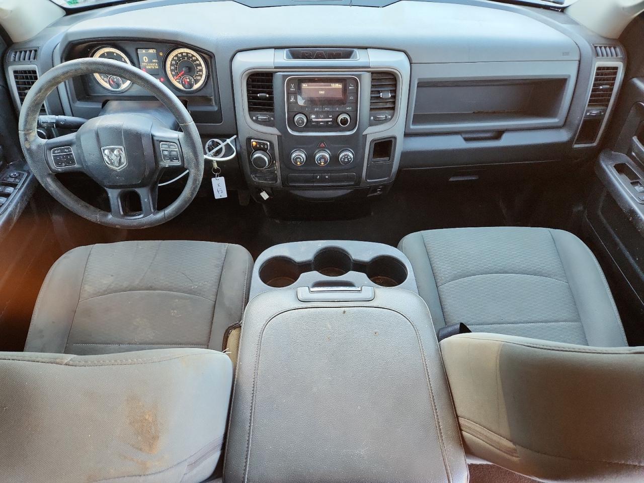 2018 Ram 1500 St VIN: 1C6RR6FG3JS299128 Lot: 86148405