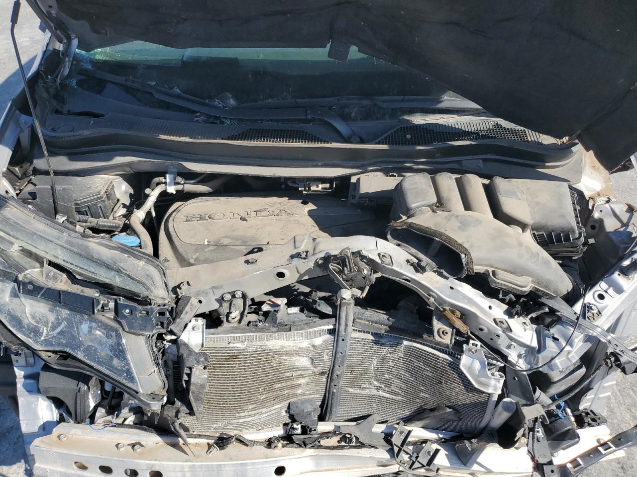 2017 Honda Ridgeline Rtl VIN: 5FPYK3F69HB038471 Lot: 90924395