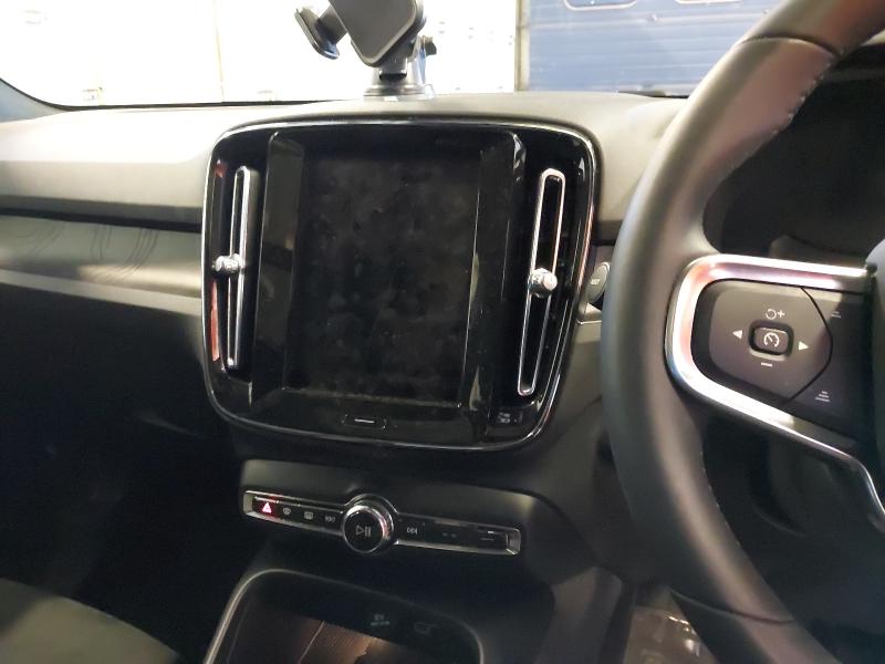 2024 VOLVO XC40 300KW RECHARGE TWIN ULTIMATE 82KWH 5DR AWD AUTO