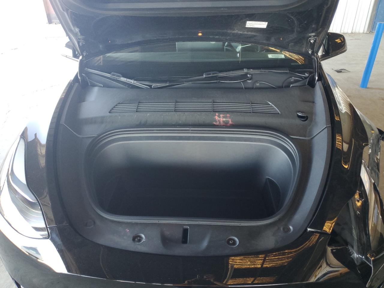 2025 Tesla Model Y VIN: 7SAYGAEE3SF288399 Lot: 89551295