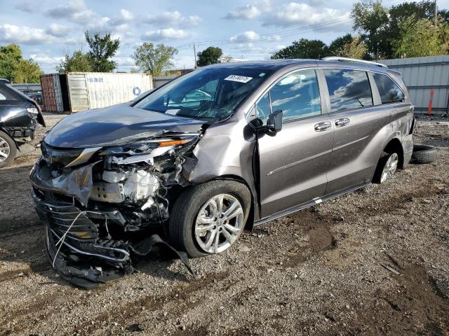 TOYOTA SIENNA LIM 2023