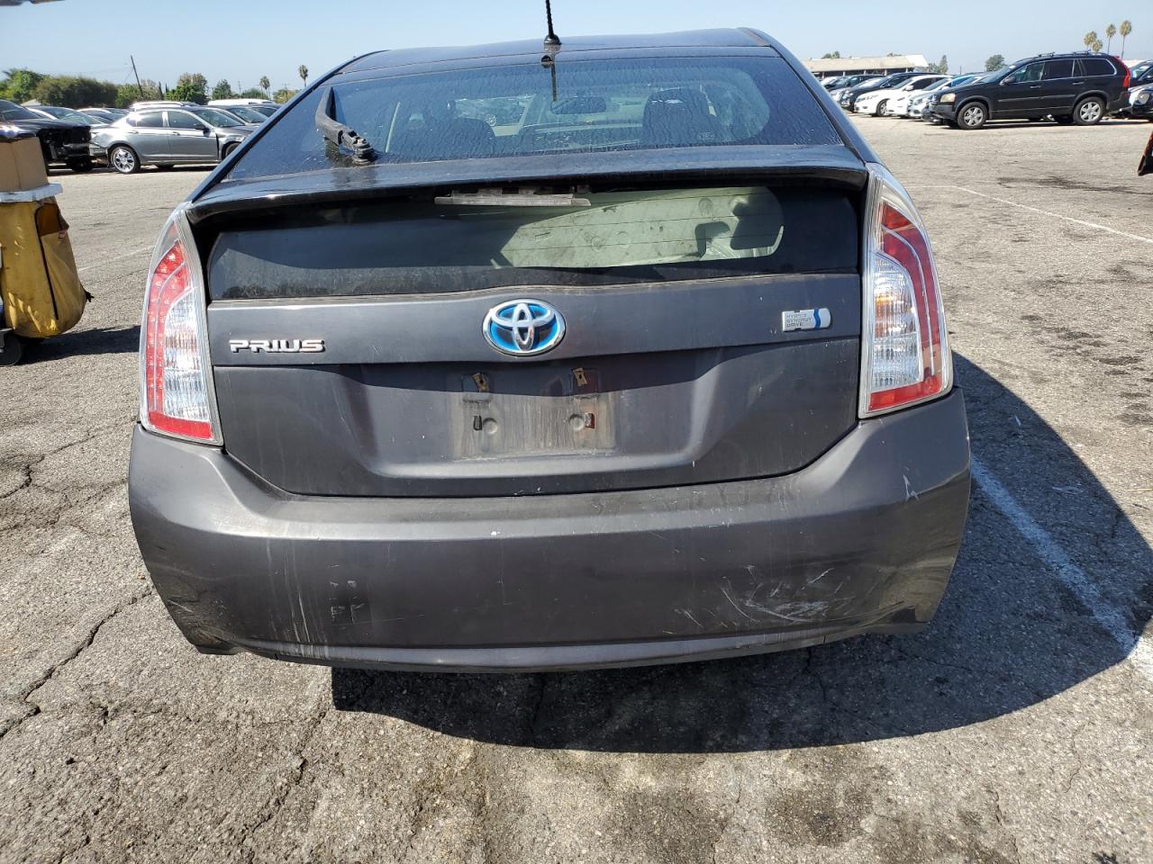 2014 Toyota Prius VIN: JTDKN3DU1E0386864 Lot: 82002535