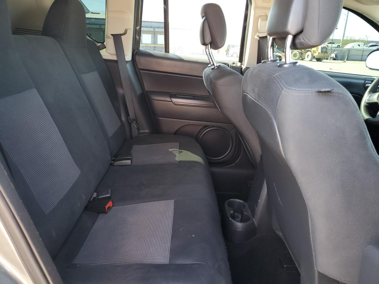 2012 Jeep Compass Sport VIN: 1C4NJCBA0CD618121 Lot: 84818275
