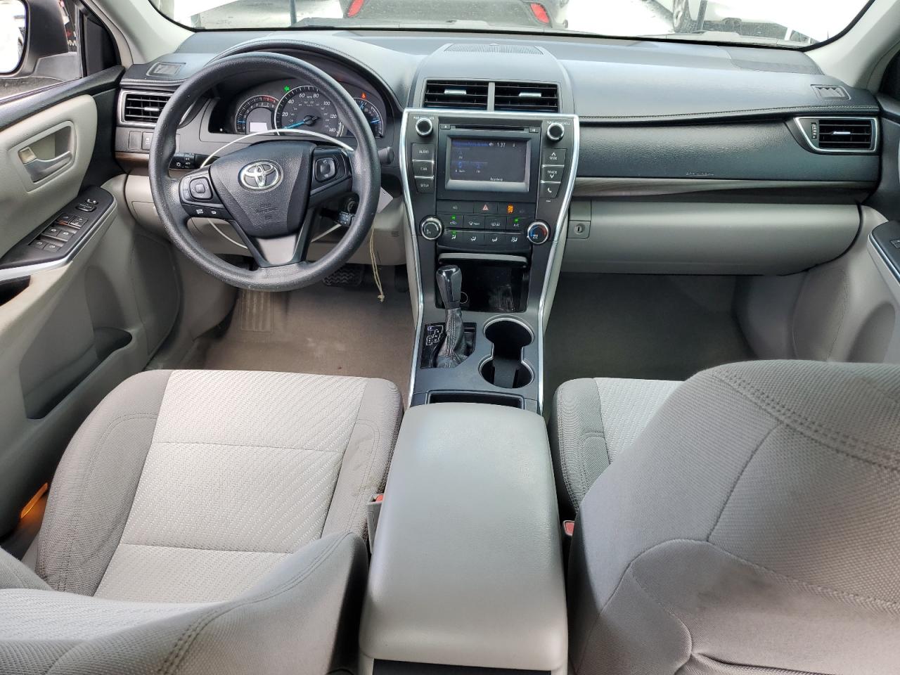 2015 Toyota Camry Le VIN: 4T1BF1FK7FU941562 Lot: 86447625