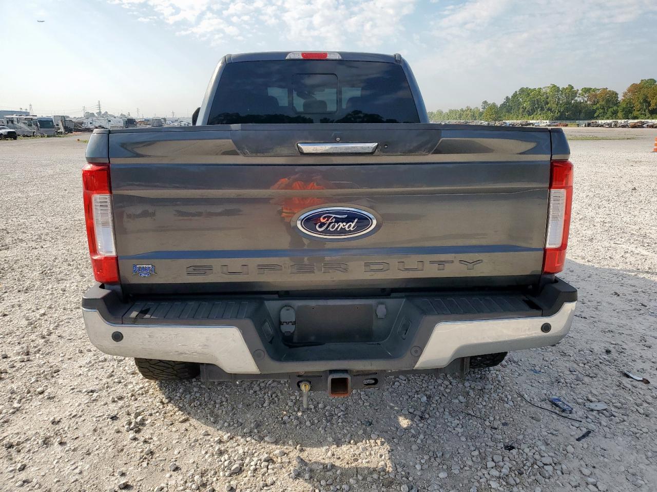 2017 Ford F250 Super Duty VIN: 1FT7W2BT1HEC00688 Lot: 84582605
