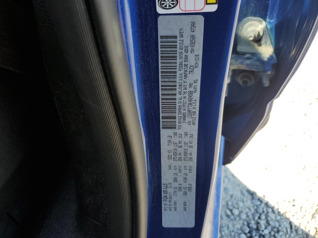 2019 Ram 1500 Big Horn/Lone Star VIN: 1C6SRFFT3KN824588 Lot: 82392345