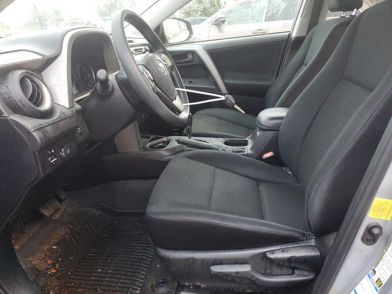 2017 Toyota Rav4 Le VIN: 2T3BFREV2HW590130 Lot: 86079425