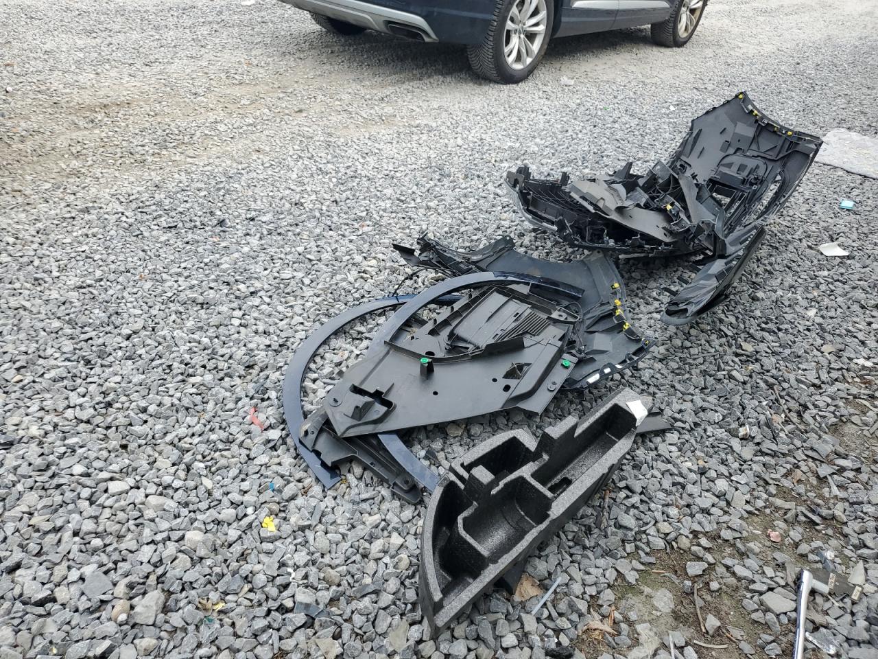 2017 Audi Q7 Premium Plus VIN: WA1LAAF78HD012593 Lot: 85742475