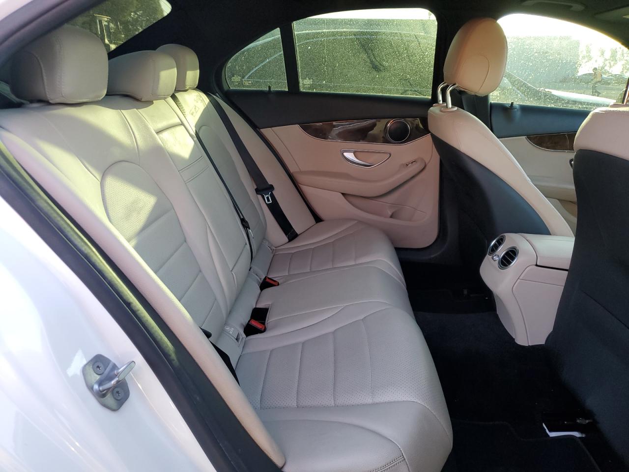 2018 Mercedes-Benz C 300 VIN: 55SWF4JB6JU241479 Lot: 81890925