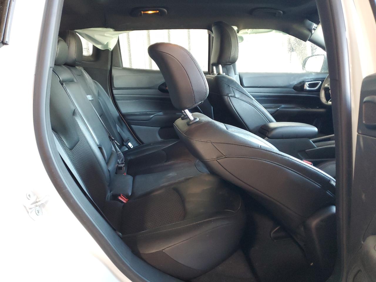 2025 Jeep Compass Latitude VIN: 3C4NJDBN3ST537535 Lot: 86667225