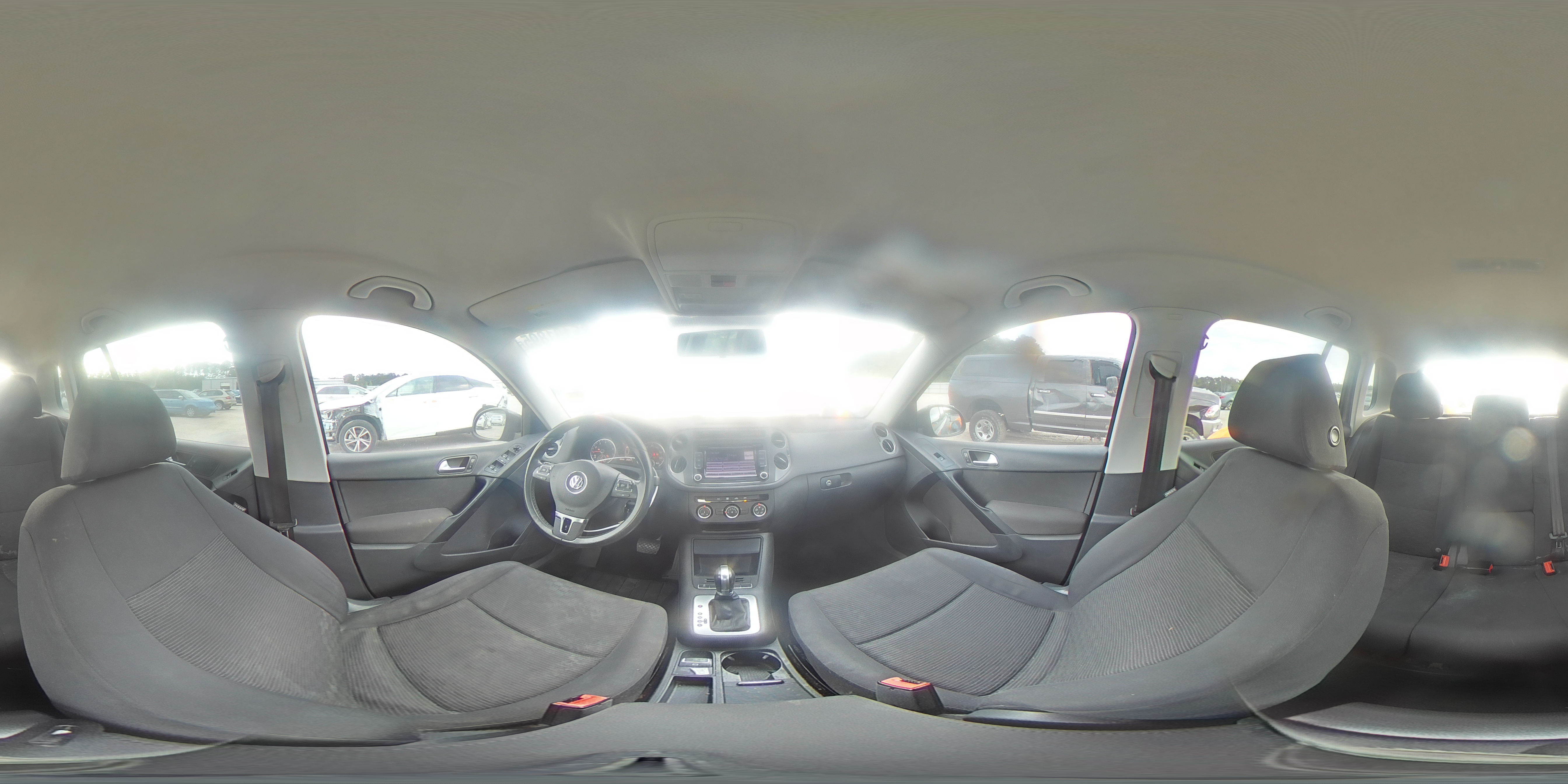 2015 Volkswagen Tiguan S VIN: WVGAV7AX8FW509331 Lot: 85101895