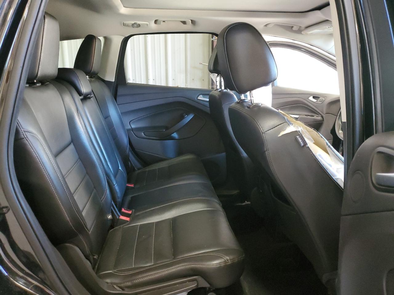 2015 Ford Escape Titanium VIN: 1FMCU9J9XFUA48055 Lot: 82610995