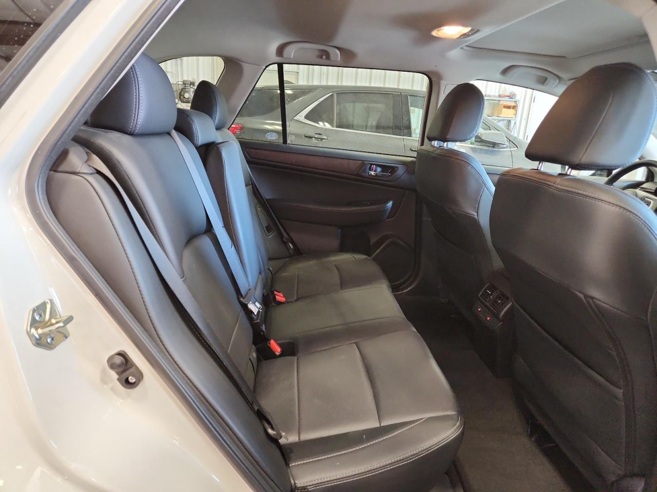 2017 Subaru Outback 2.5I Limited VIN: 4S4BSAKC4H3216732 Lot: 84894225