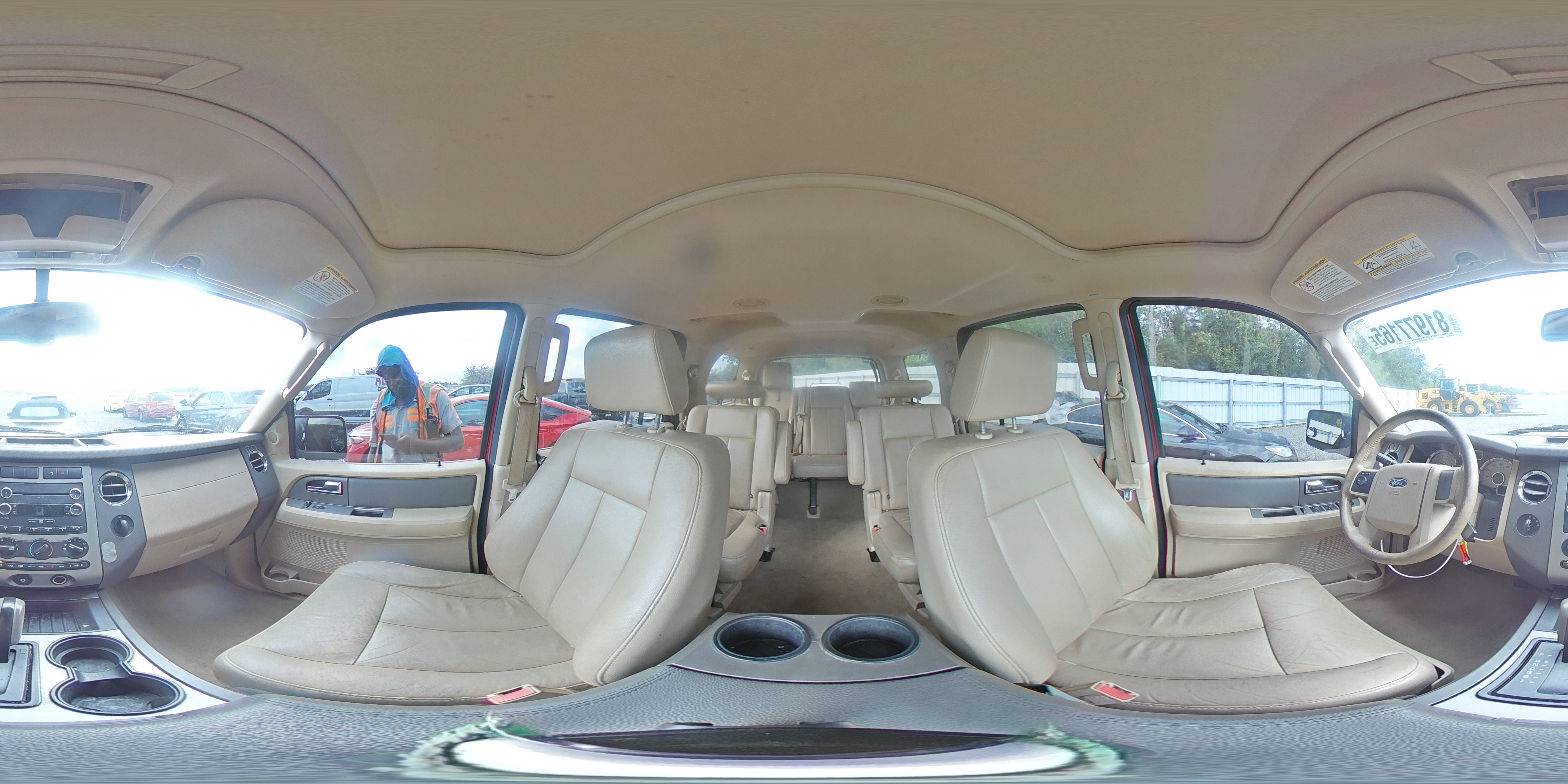 2008 Ford Expedition Xlt VIN: 1FMFU16588LA44681 Lot: 81977165