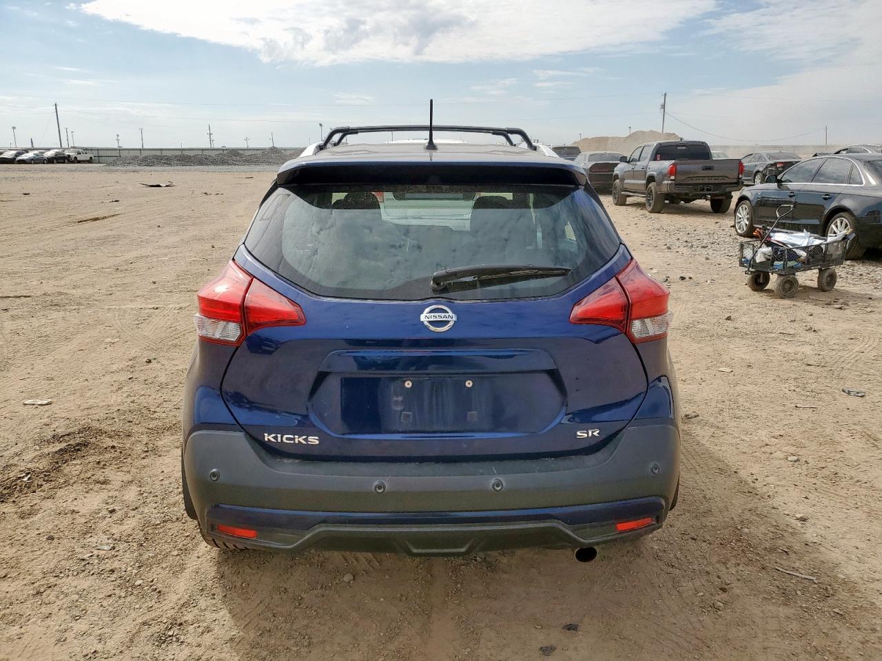 2020 Nissan Kicks Sr VIN: 3N1CP5DV7LL556621 Lot: 85336475