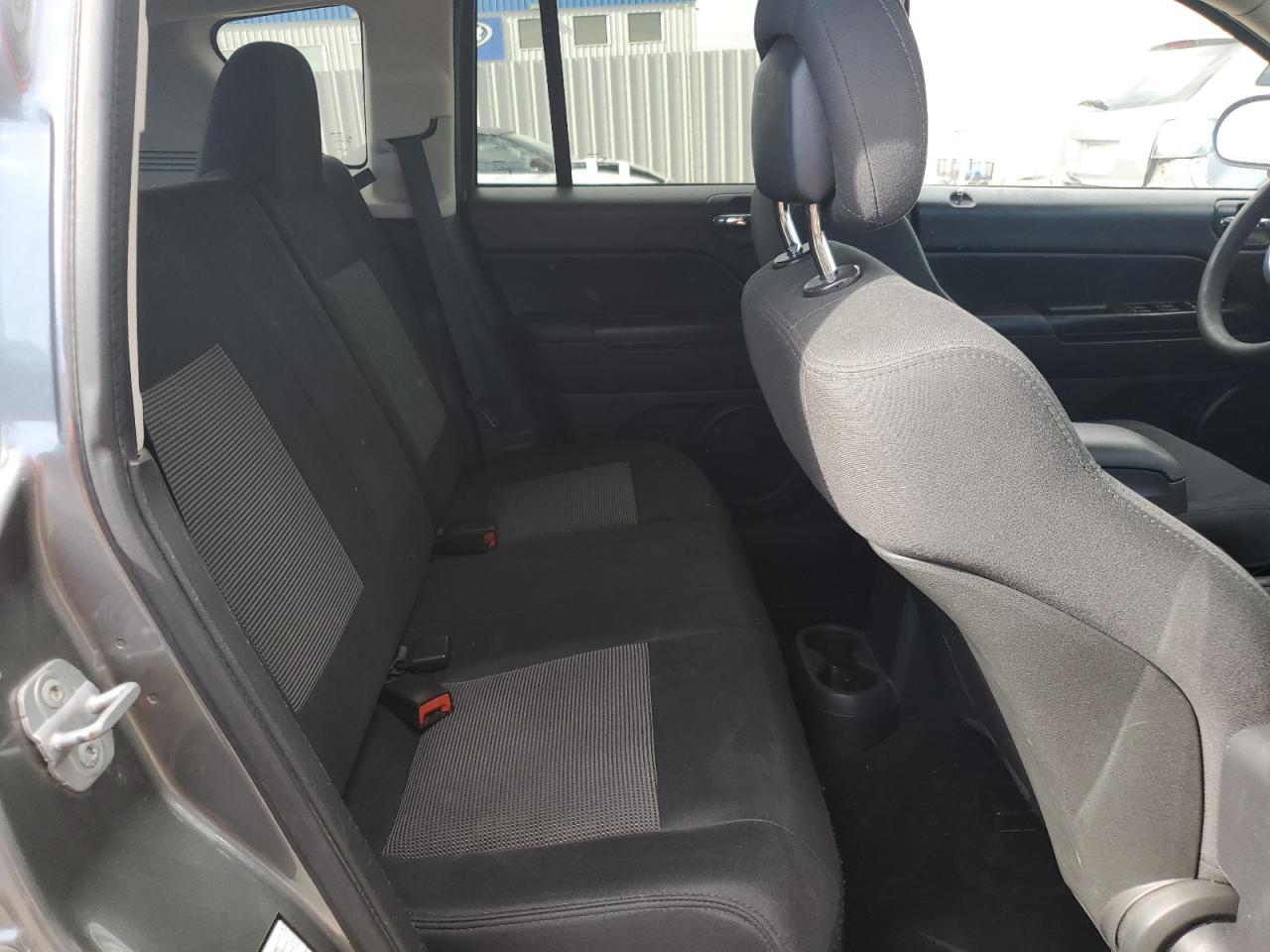 2012 Jeep Compass Sport VIN: 1C4NJDBB2CD583015 Lot: 82591555