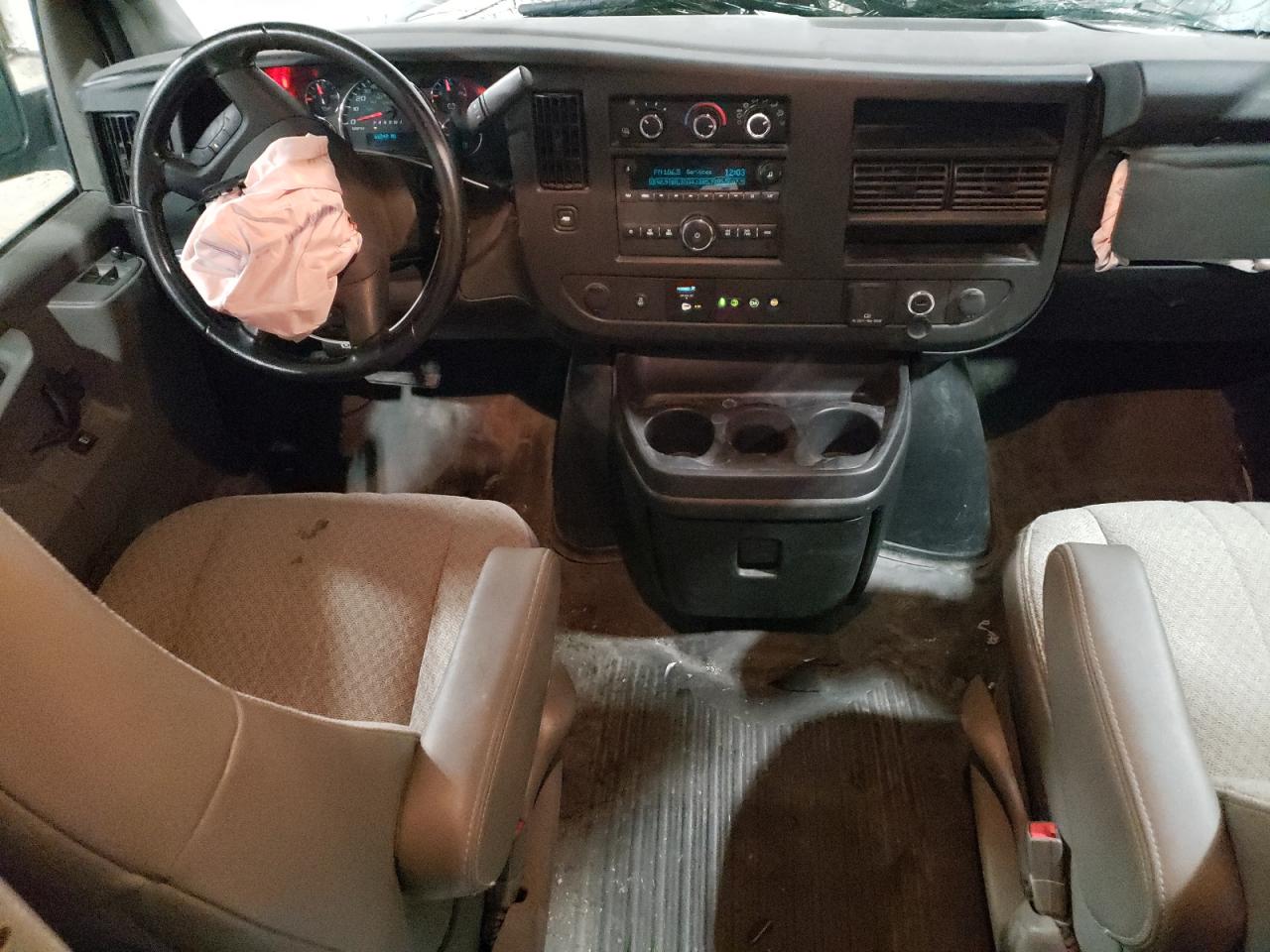 2020 Chevrolet Express G2500 VIN: 1GCWGBFG6L1260875 Lot: 86183685