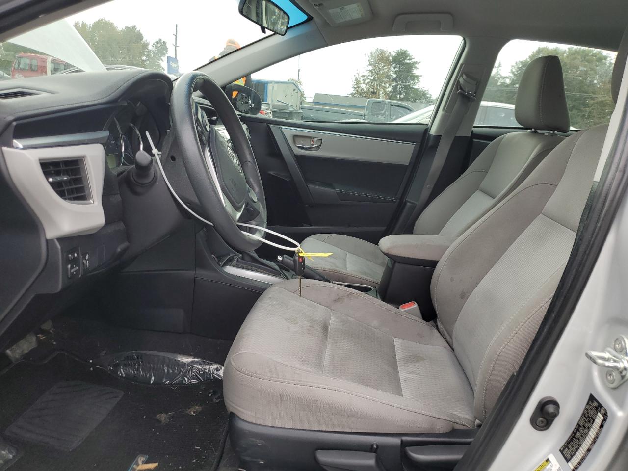 2015 Toyota Corolla L VIN: 2T1BURHE3FC479854 Lot: 82109605