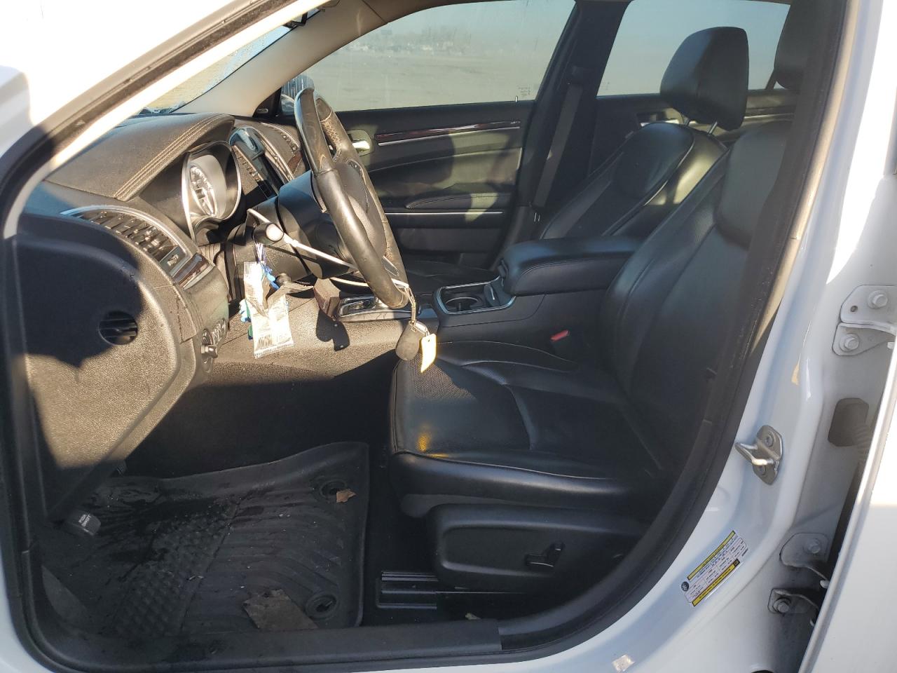 2019 Chrysler 300 Limited VIN: 2C3CCAEG8KH686551 Lot: 85754465