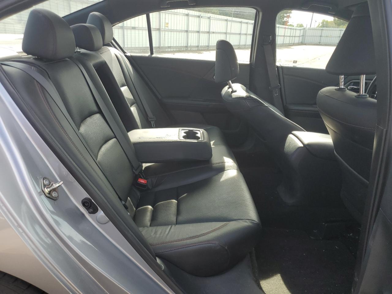 2017 Honda Accord Sport Special Edition VIN: 1HGCR2F19HA213261 Lot: 85642985