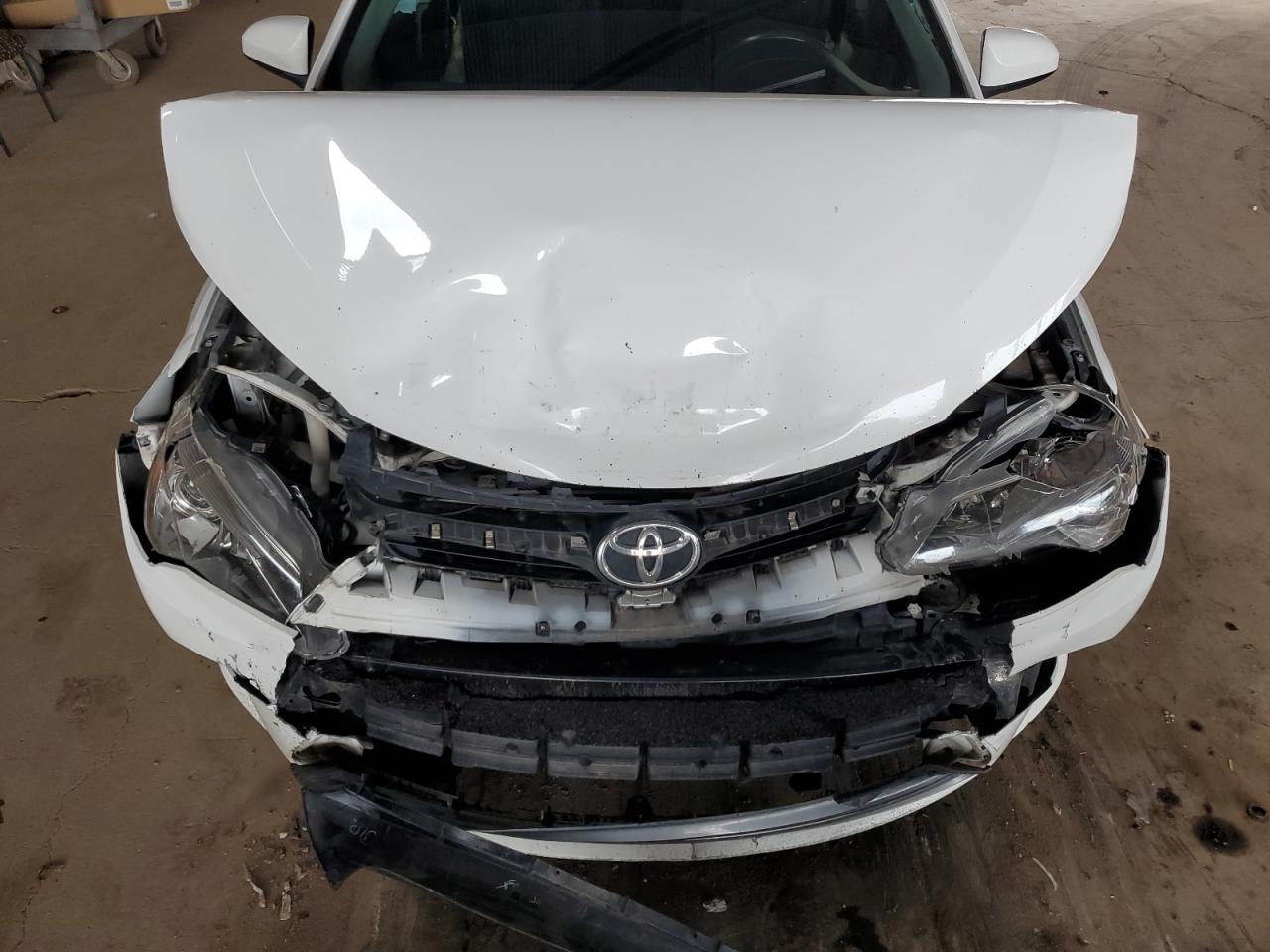 2015 Toyota Camry Le VIN: 4T1BF1FKXFU904540 Lot: 86334445