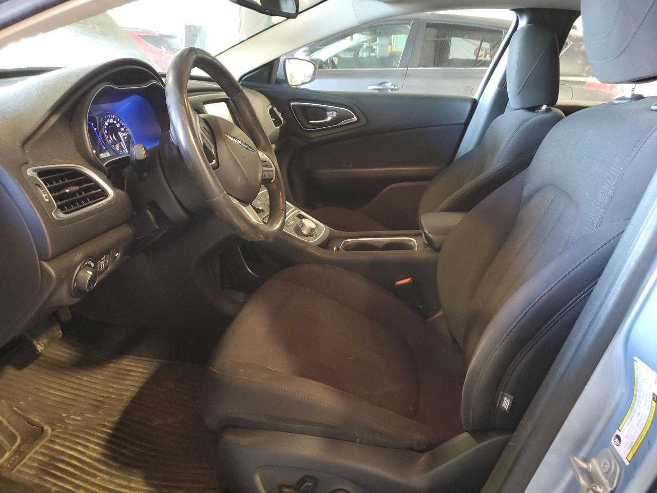 2015 Chrysler 200 Limited VIN: 1C3CCCAB2FN605594 Lot: 82324195