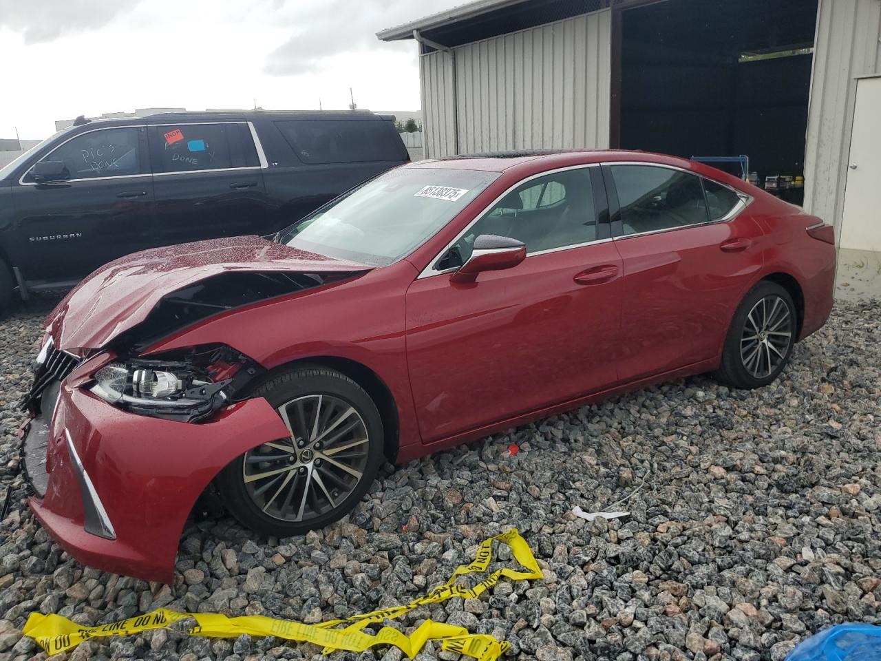 2018 LEXUS ES SEDAN | 58ABK1GG1JU093377