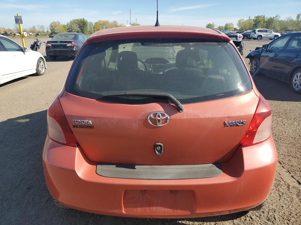 2006 Toyota Yaris VIN: JTDJT923865015784 Lot: 82203005