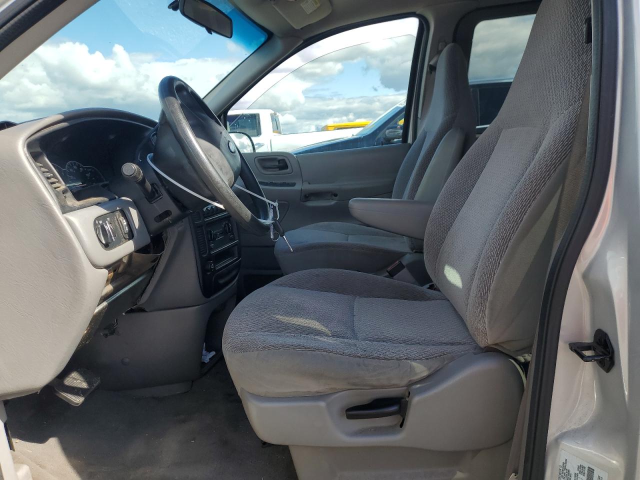 2002 Ford Windstar Lx VIN: 2FMZA50432BA02620 Lot: 86538535