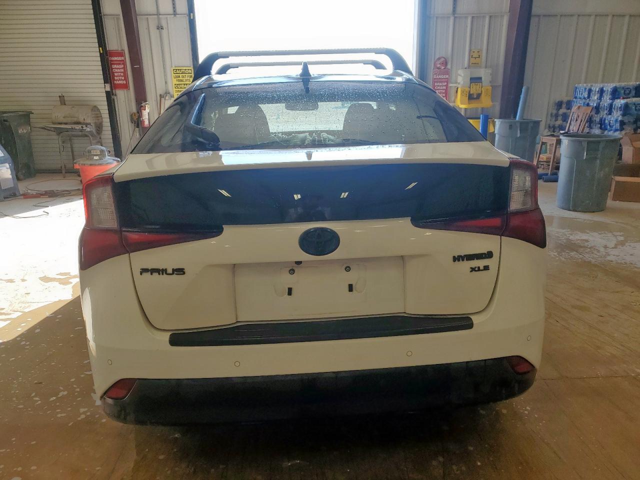 2022 Toyota Prius Night Shade VIN: JTDKAMFU3N3172536 Lot: 84072835