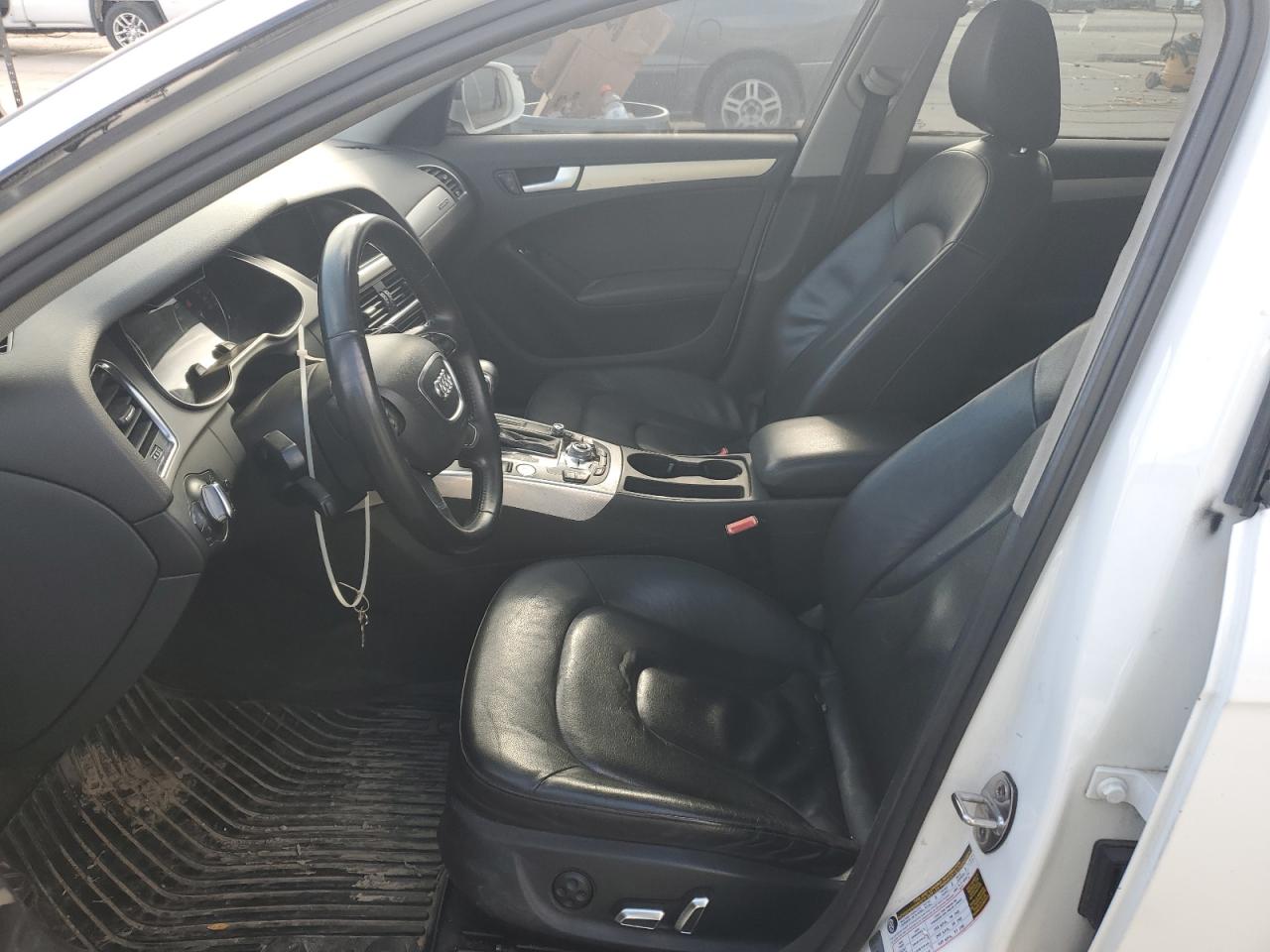 2013 Audi A4 Premium Plus VIN: WAUFFAFL7DN004777 Lot: 89627065