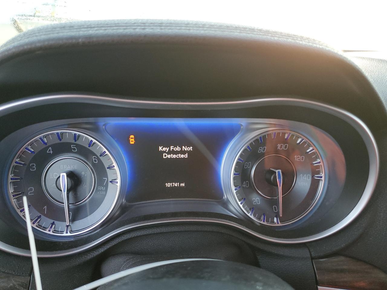 2015 Chrysler 300 Limited VIN: 2C3CCARG1FH854076 Lot: 86793555