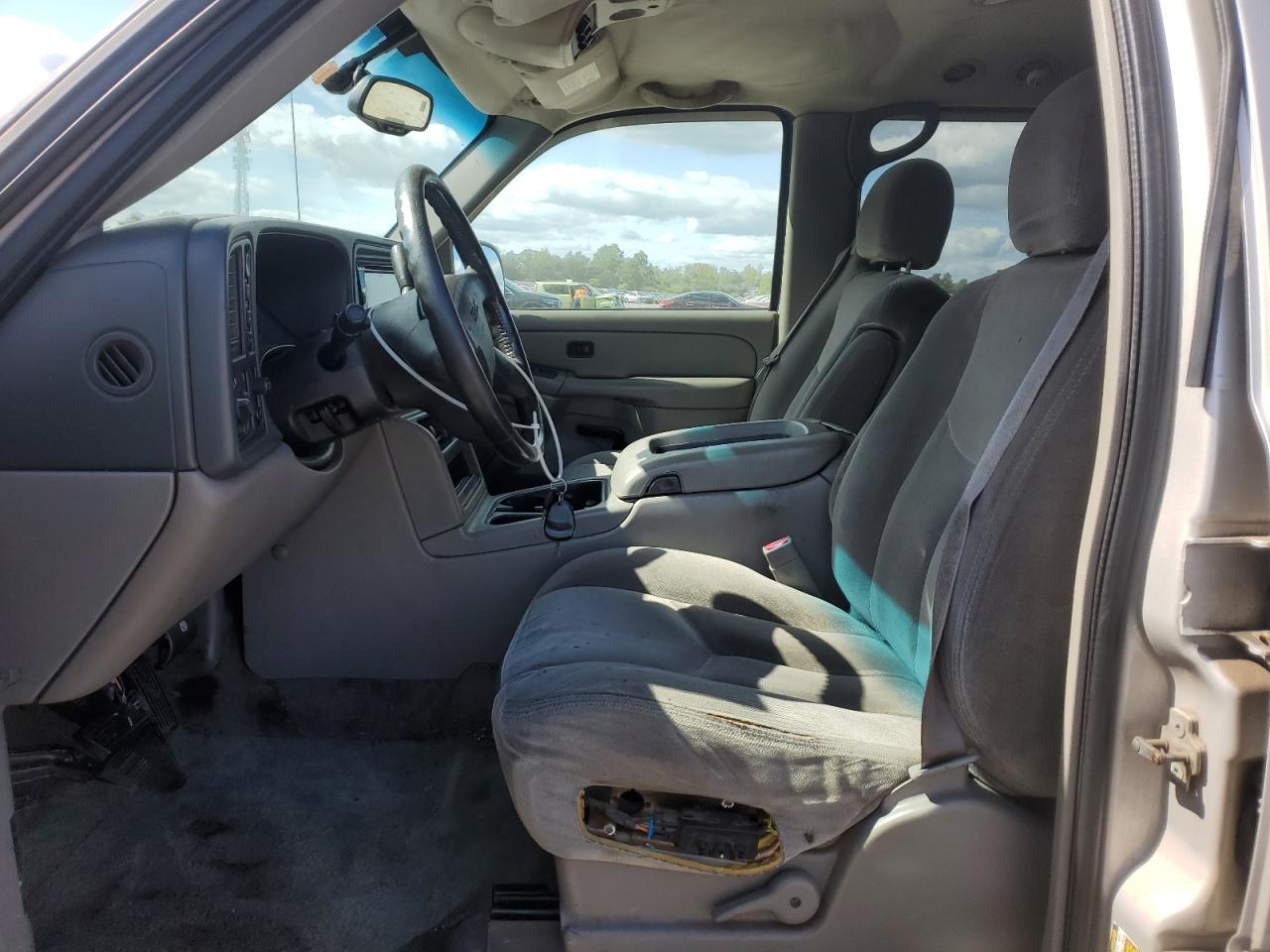 2004 GMC Yukon VIN: 1GKEK13V44J211963 Lot: 84699705